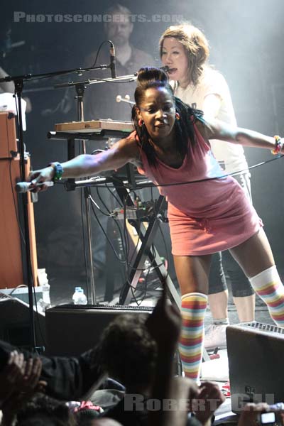 THE GO! TEAM - 2007-11-10 - PARIS - La Cigale - 